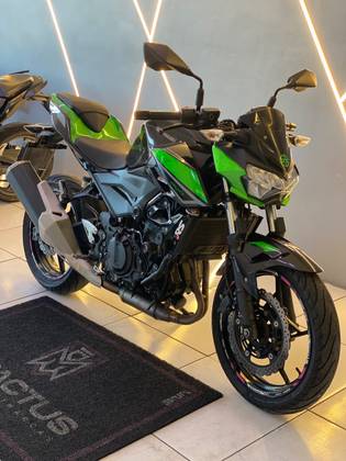 KAWASAKI Z400 
